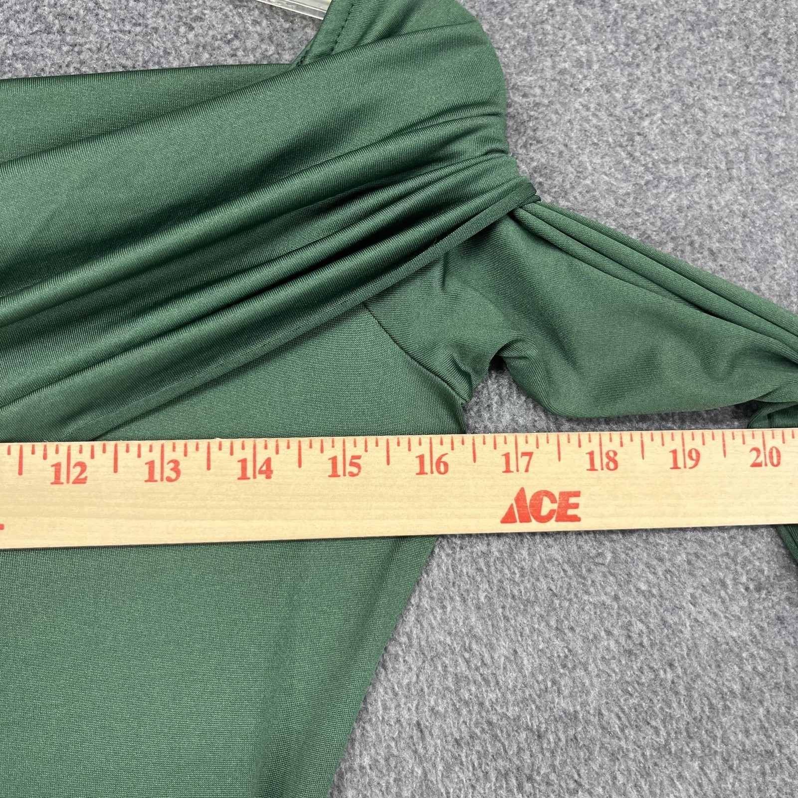 MUSERA Dress Womens Small Green Off Shoulder Ruched Mermaid Maxi Gown Formal