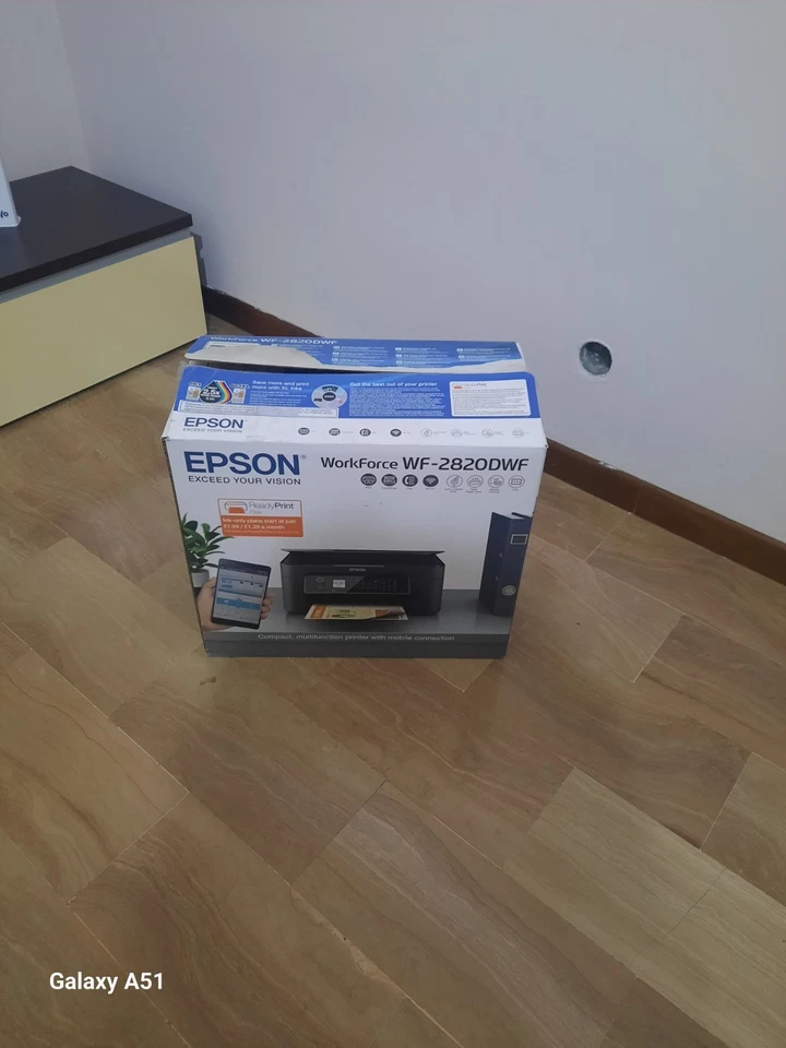 Epson WorkForce WF-2820WF Stampante - Immagine 2 di 4