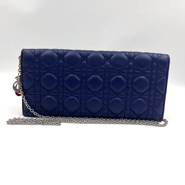 10.22 012  Christian Dior Lady Dior Clutch