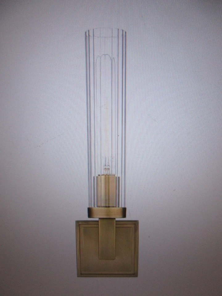 Z-Lite Beau 4,5 pulgadas Aplique de pared de latón frotado de 1 luz con pantalla de vidrio transparente Foto 2 de 4