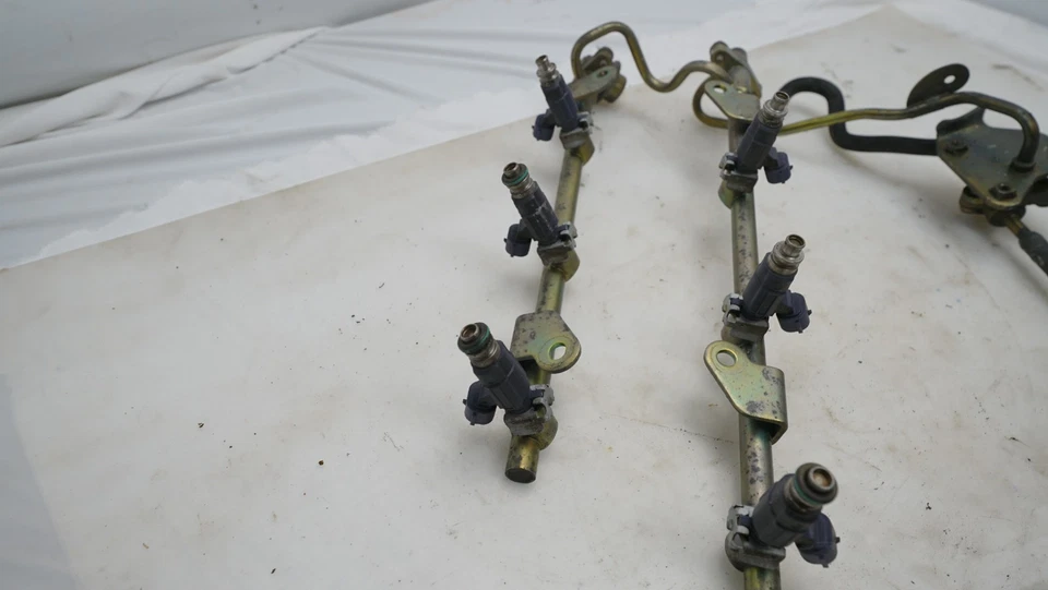 2007 infiniti g35 m35 fx35 fuel injector rail injectors assembly injector OEM - Image 4 of 4