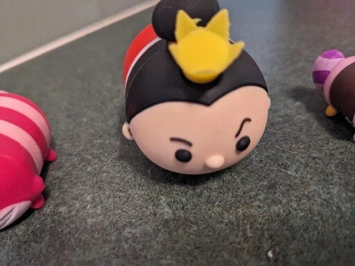 Disney Alice In Wonderland Tsum Tsum Vinyl Figures Keychain Mad Hatter Cheshire - Image 3 of 4