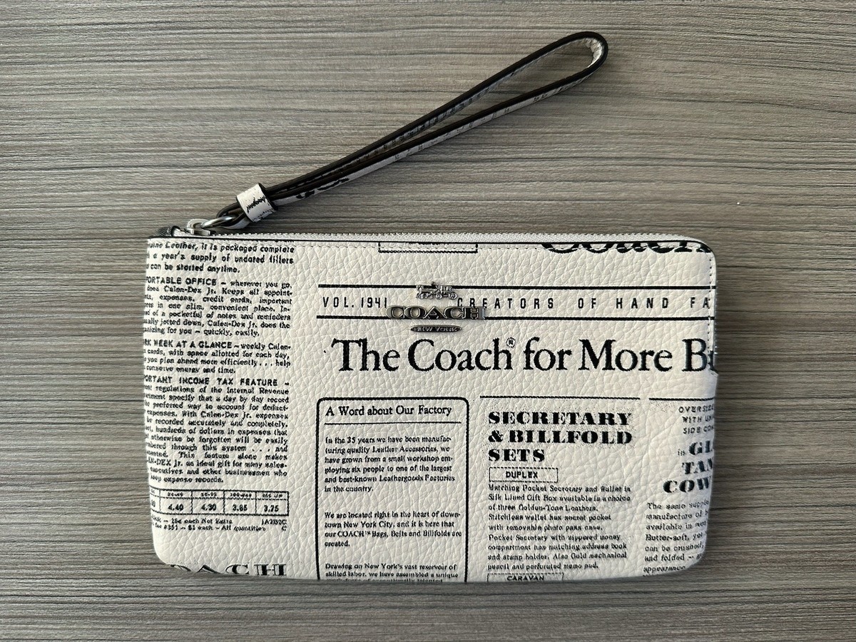 NWT Coach Large Corner Zip Wristlet Baseball Newspaper Print CDE80
