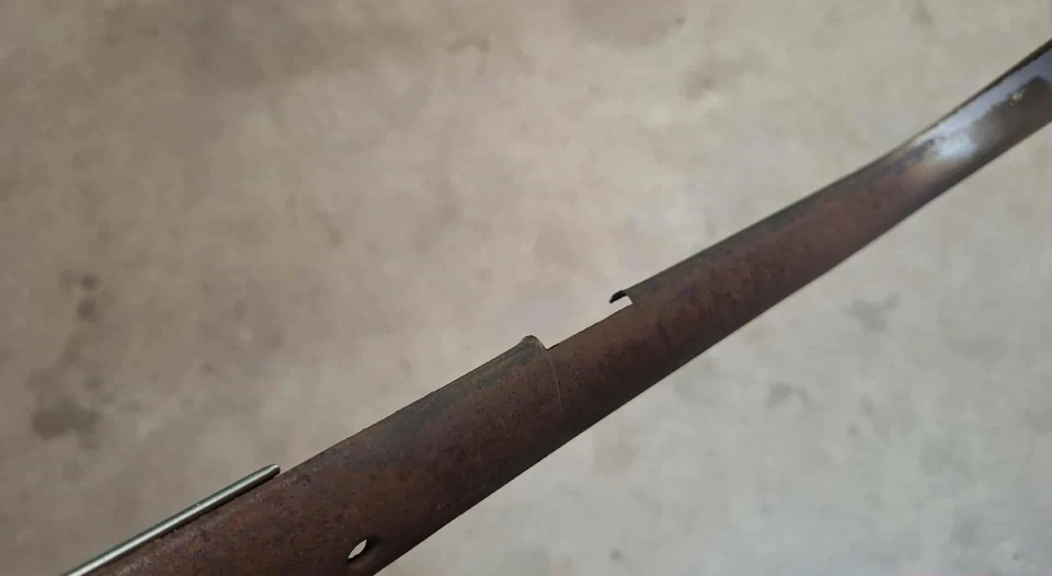 1951 - 1953 Chevy GMC Pickup Truck LH Door Window Molding Garnish 1952 - Image 3 of 4