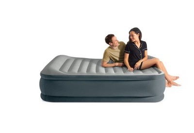 Intex Dura Beam Plus Deluxe Blow Up Air Mattress Bed with Built In Pump, King