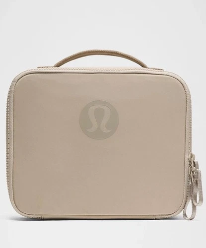 FAST SHIP LULULEMON NEW CREW LUNCH BOX 3.5L WACKY KHAKI NWT