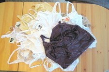 Posten Hochwertige Mieder Bodies Markenware Triumph Simone Basic Line NEUWARE