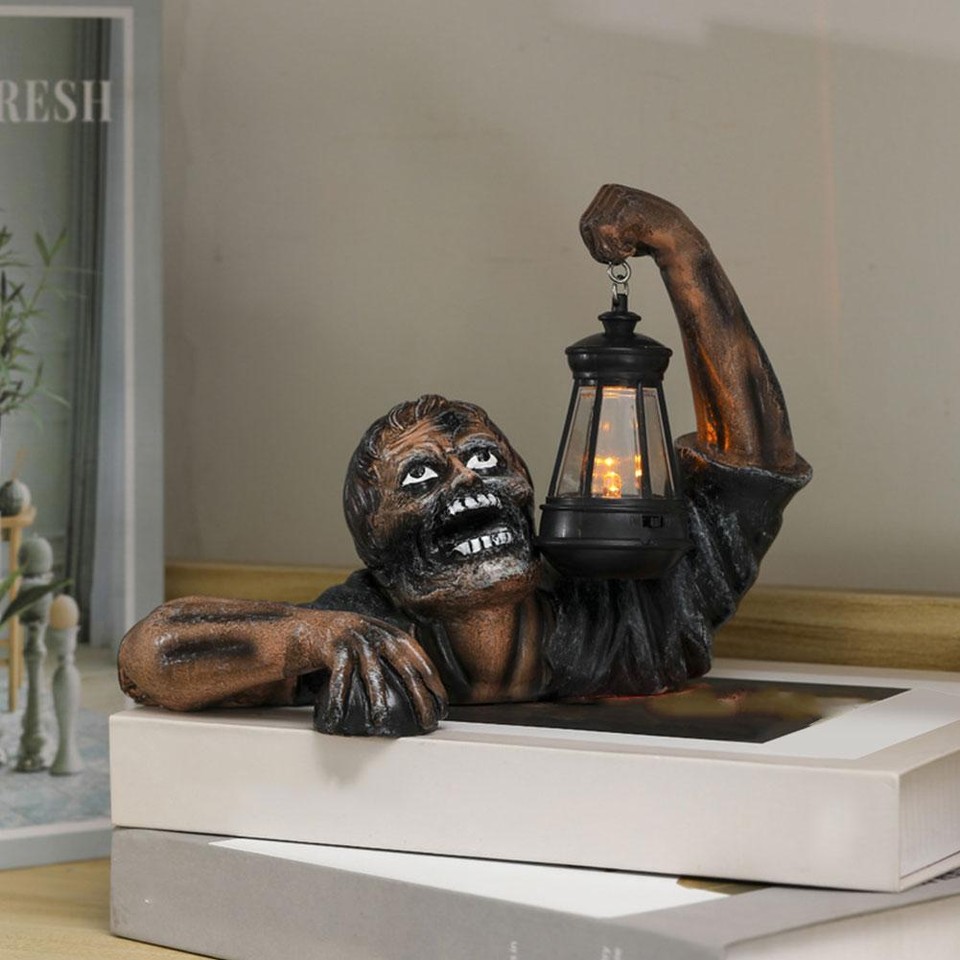 Halloween Crawling Zombie Horror Props Outdoor Garden Statue Graveyard