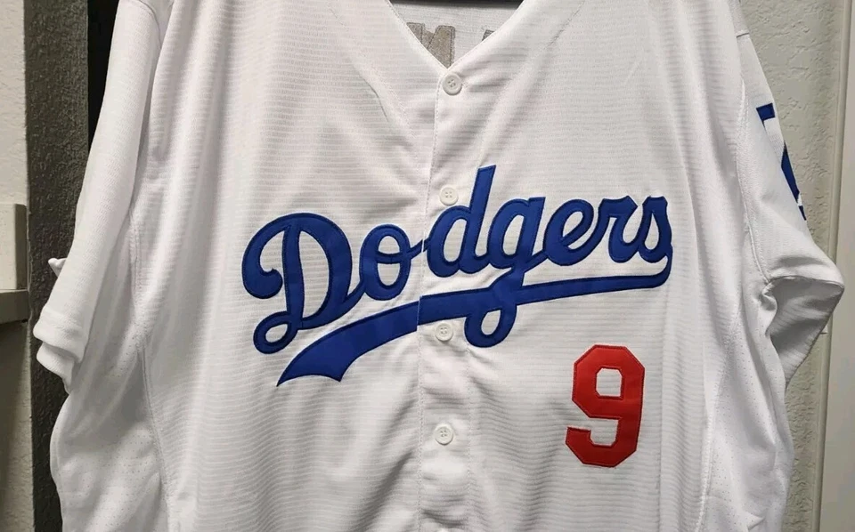 Majestic MLB Béisbol Yasmani Grandal #9 LA Dodgers Jersey 44 Serie Mundial 2017 Foto 4 de 4