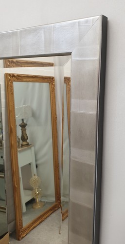 Manhattan Metallic Silver Wall Mirror Wood Frame Bevelled 106x76cm CLEARANCE - Picture 6 of 8