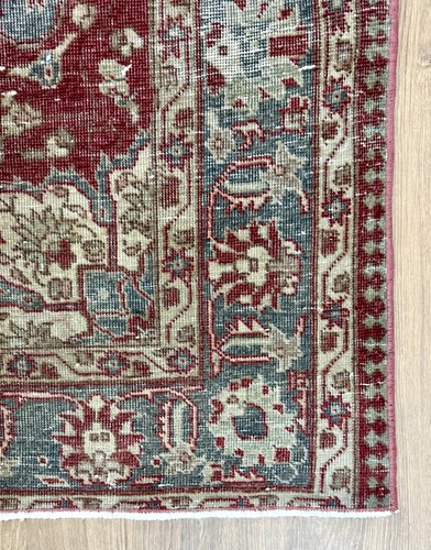 4x6 Burgundy Oriental Vintage Turkish Rug, Handmade Wool Area Rug, Floral Carpet - Picture 7 of 10