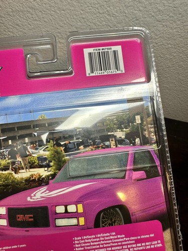 M2 Machines Pink 1988 GMC Sierra 1500 Custom GTA Trans Am Diorama - Picture 12 of 20