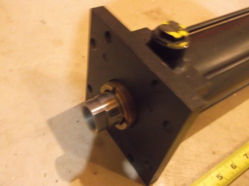 PARKER 03.25 JB3LLTS33AC 19.00 SERIES 3L, 1300PSI HYDRAULIC CYLINDER, C0161 - Picture 3 of 4