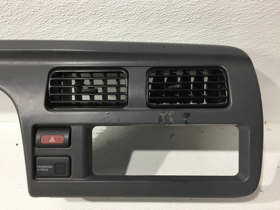 98 99 Nissan Frontier Conductor Izquierdo Gris Salpicadero Bisel Velocímetro Cubierta Borde  Foto 3 de 4