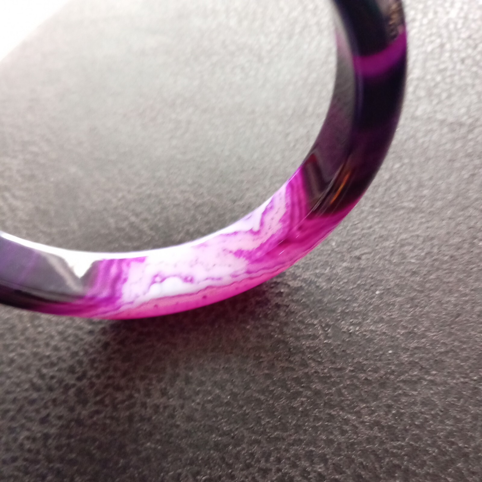 Vintage Purple Agate Solid Bangle in Original Box… - image 3