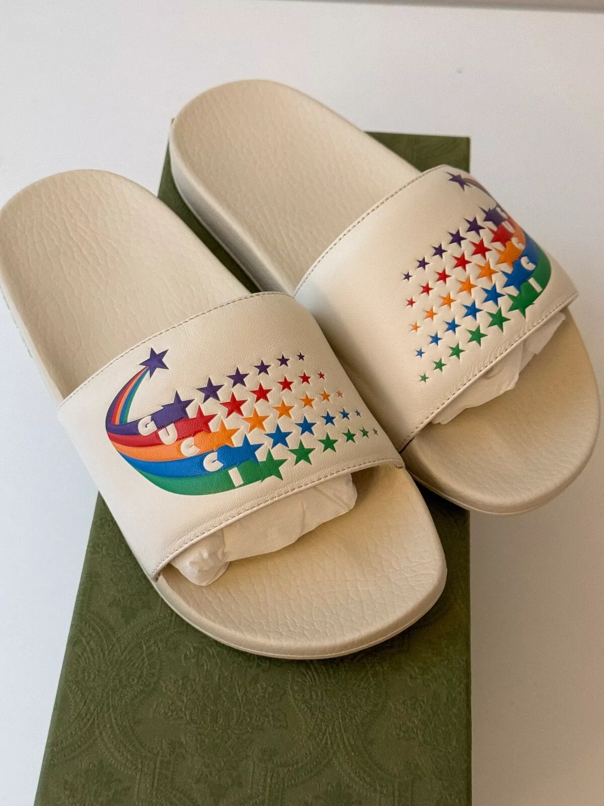 taille 36   Gucci Rainbow Pursuit Slide Shooting Stars mystic