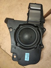 volvo xc90 subwoofer