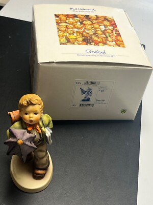 Hummel-Goebel Figur # Hum 420  Regnet`s ca. 15,5 cm