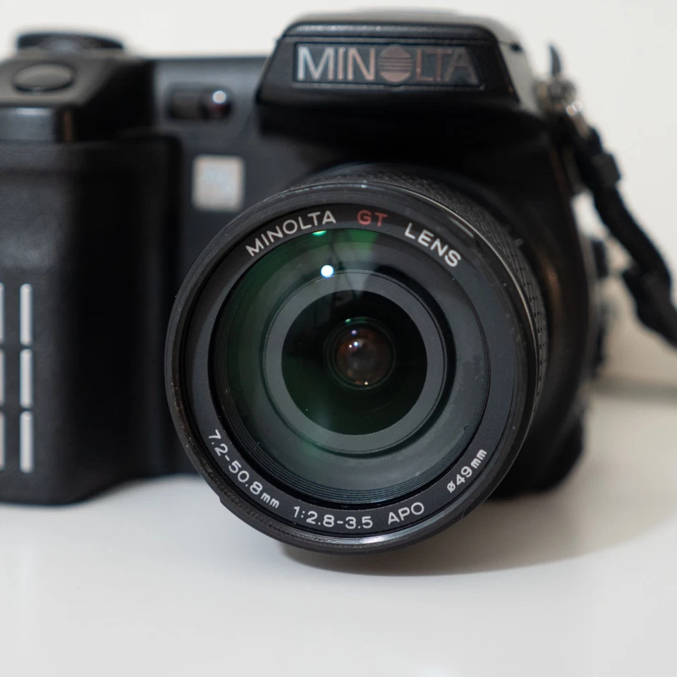 Minolta DiMage A1 5.0MP Digital Bridge Camera Tested & Working *cosmetic defects - Image 2 of 4
