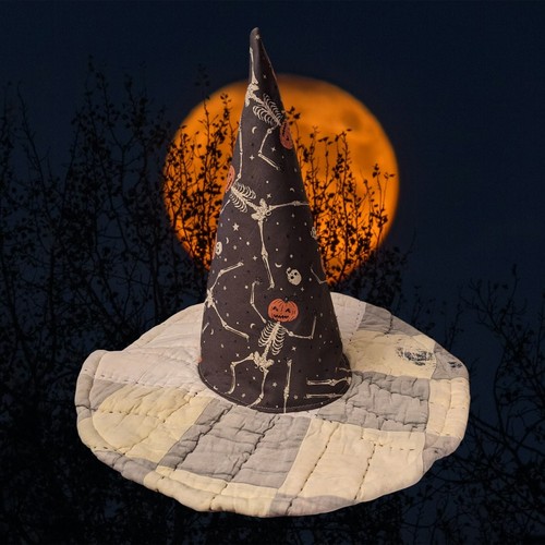 OOAK VTG 50er Quilt - Hexenhut - Halloween Skelett primitiv Handarbeit 15" groß
