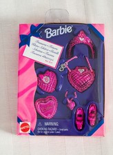 Barbie Pretty Heart Accessoires Set Valentin Kleine Schätze 14544 NRFB 1996