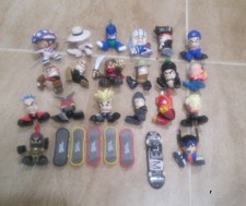 Vintage 2000s LOT of 20 Tech Deck Dudes Figures + 6 Skateboards