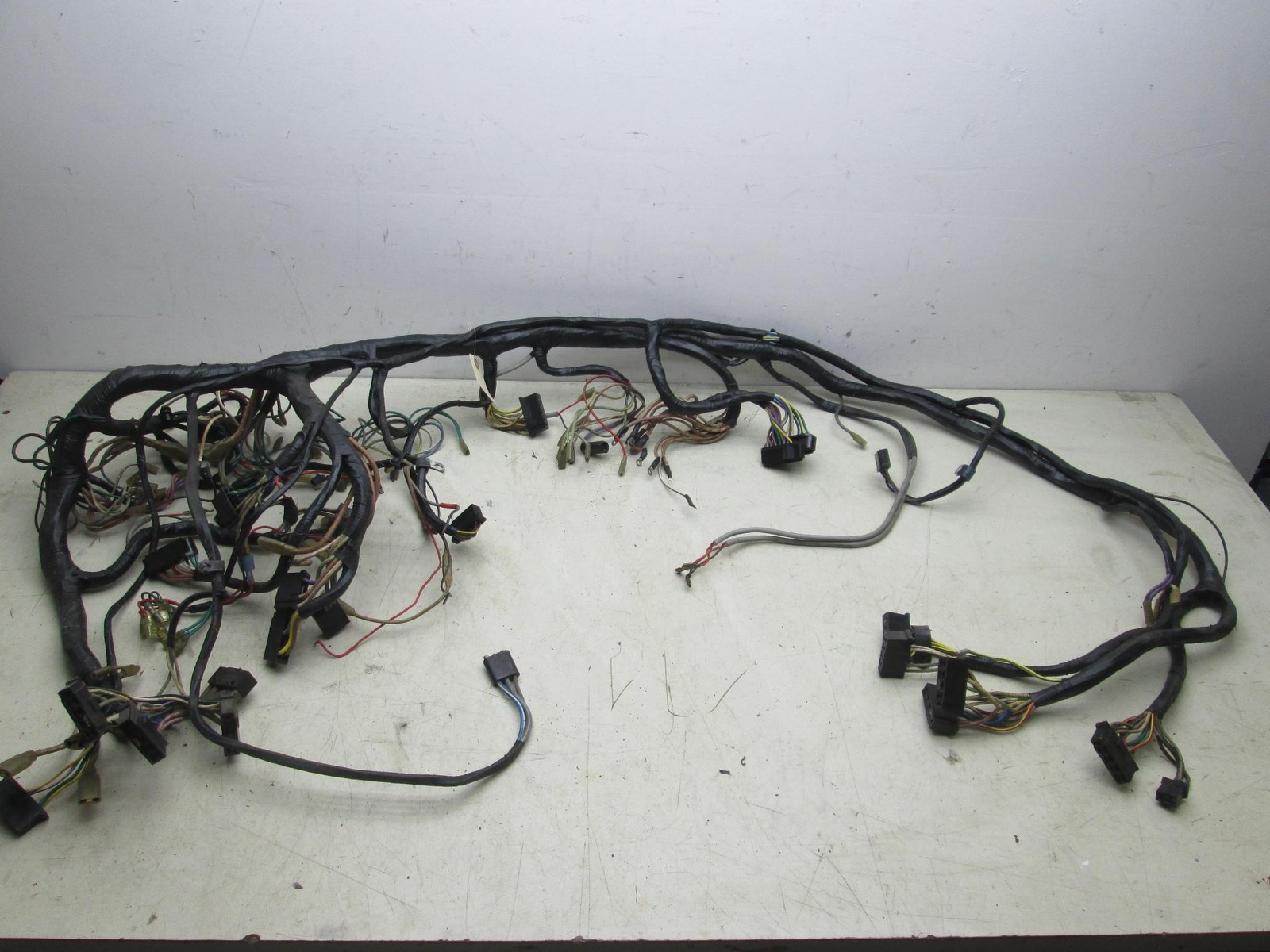 Rolls Royce Silver Shadow T1 under dash wiring harness RHD 1967 T1 (USED)