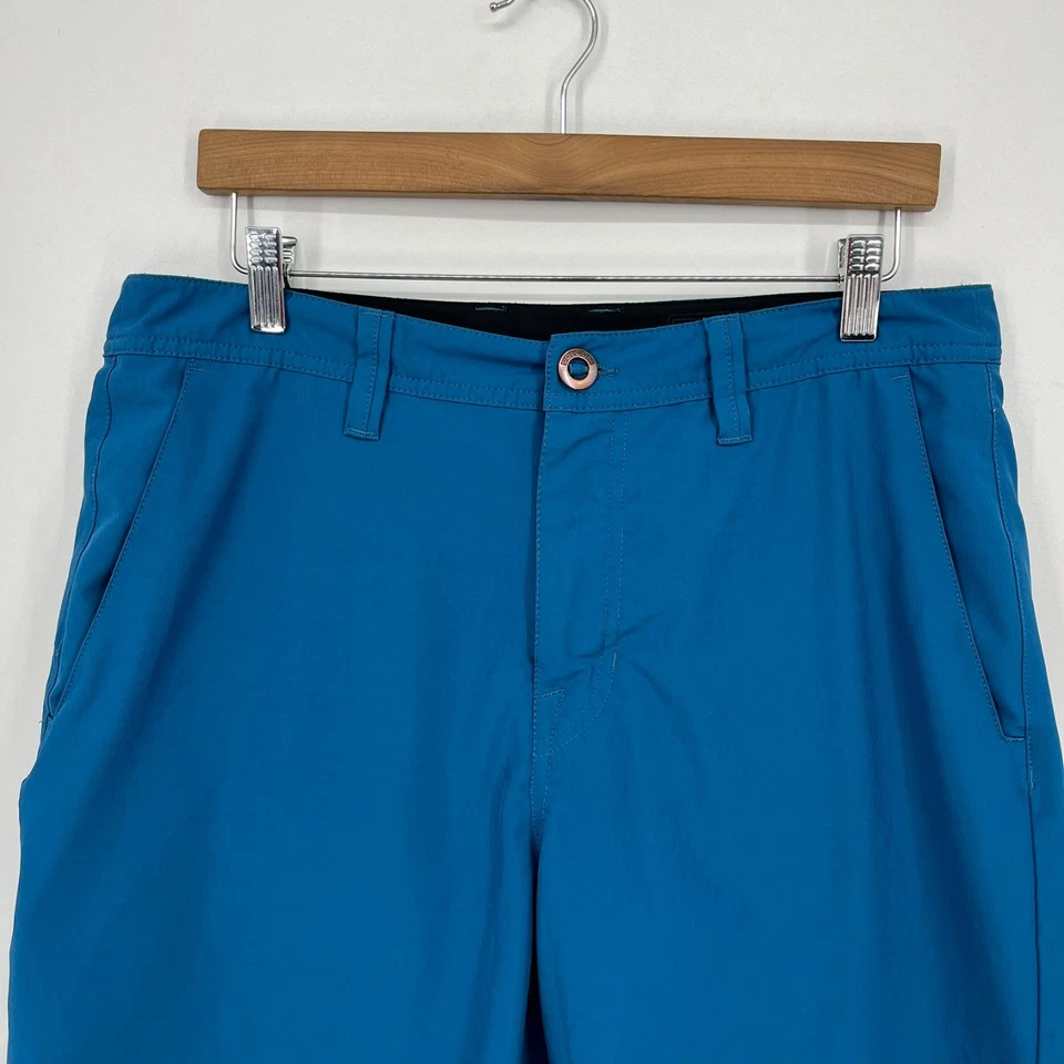 Volcom Chino Shorts Men's Size 32 Blue Flat Front Zip Fly Stretch - Image 2 of 4