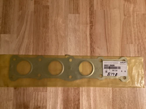 Genuine Exhaust Manifold Gasket  Kia 2852125020