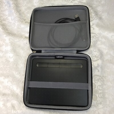 Wacom Intuos CTL-4100 Drawing Tablet - Black -  NO PEN Barely Iused