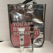 IT Cosmetics Bye Bye Foundation Full Coverage Moisturizer - Rich BONUS BRUSH 