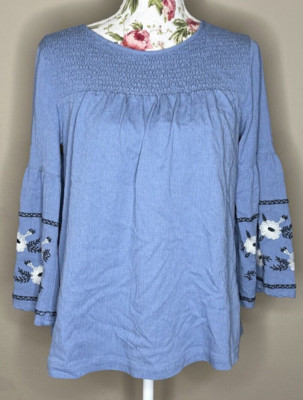 Ali Miles Top Womens Sz S Blue Smocked Floral Embroidered Bell Sleeve Tunic Top