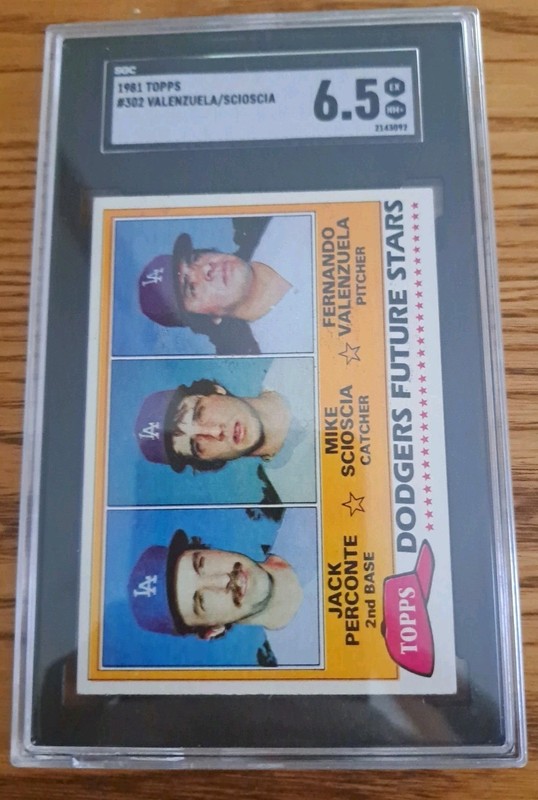 1981 Topps FERNANDO VALENZUELA RC #302 SGC graded 6.5 EX 