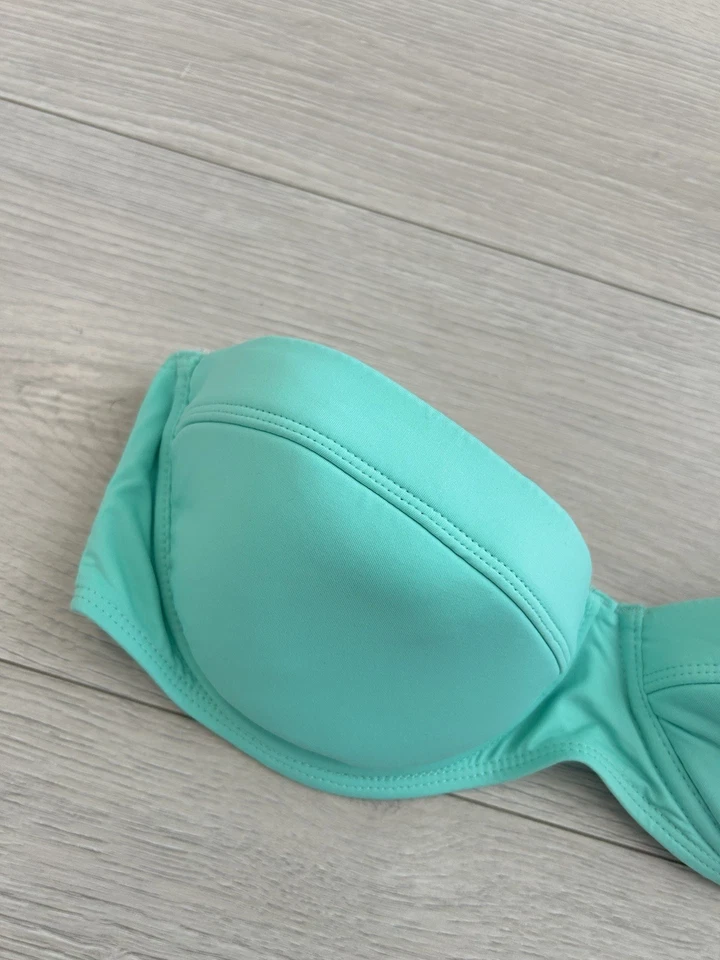 Top de bikini Zimmermann con aros bandeau en el Caribe. Talla 2AB (talla US 6/8) Foto 4 de 4