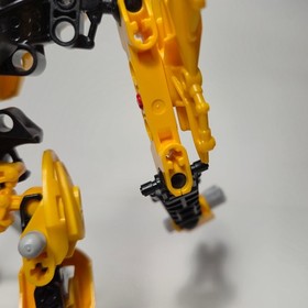 LEGO BIONICLE Mata Nui 8989 Glatorian Legends *Missing Ammo, Otherwise Complete*