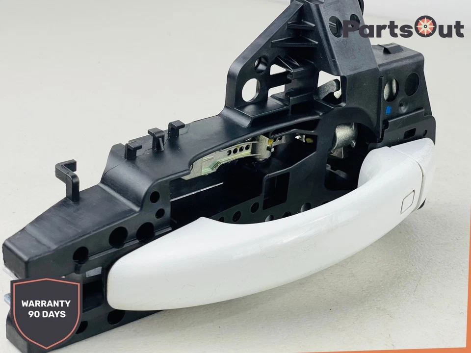 2008 - 2017 AUDI A4 A5 S5 QUATTRO FRONT RIGHT EXTERIOR DOOR HANLE W/ BRACKET OEM - Image 2 of 4