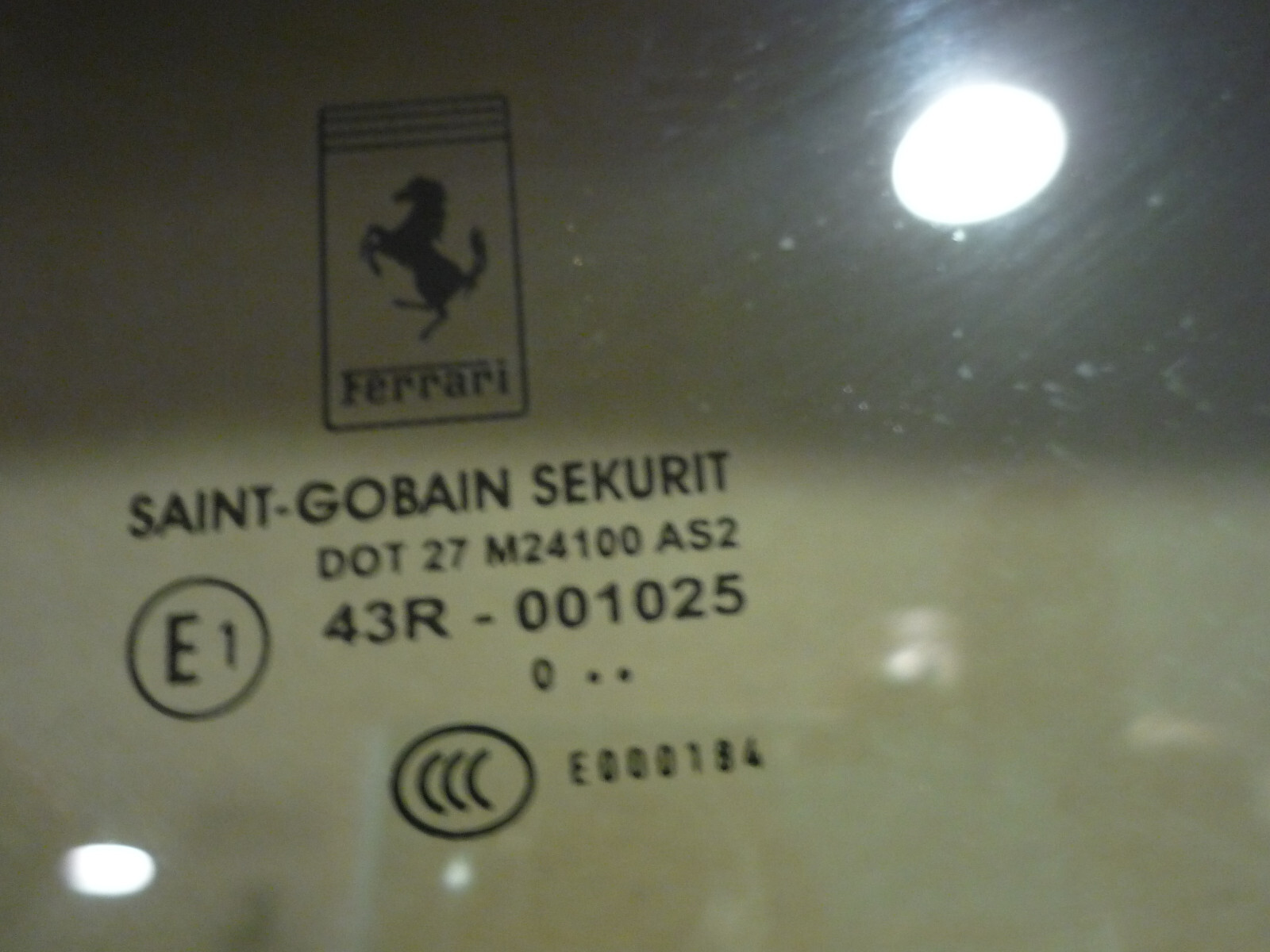 Ferrari 458 Italia  - Rear Deck Lid - Scratches On Glass - P/N 81281611