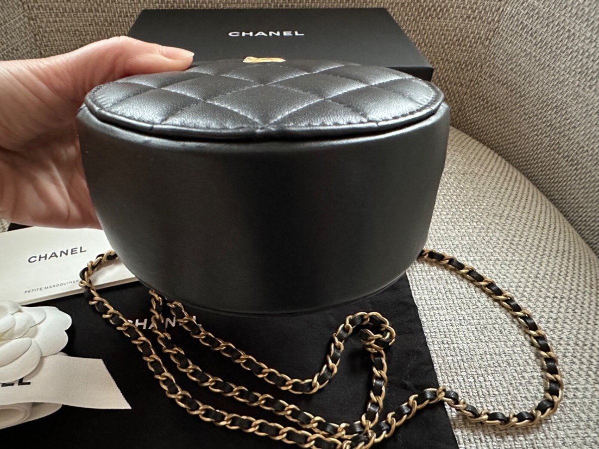 NIB 100%AUTH Chanel 23C Black Lambskin Pearl Crush Round NIB 100%AUTH Chanel 23C Black Lambskin Pearl Crush Round