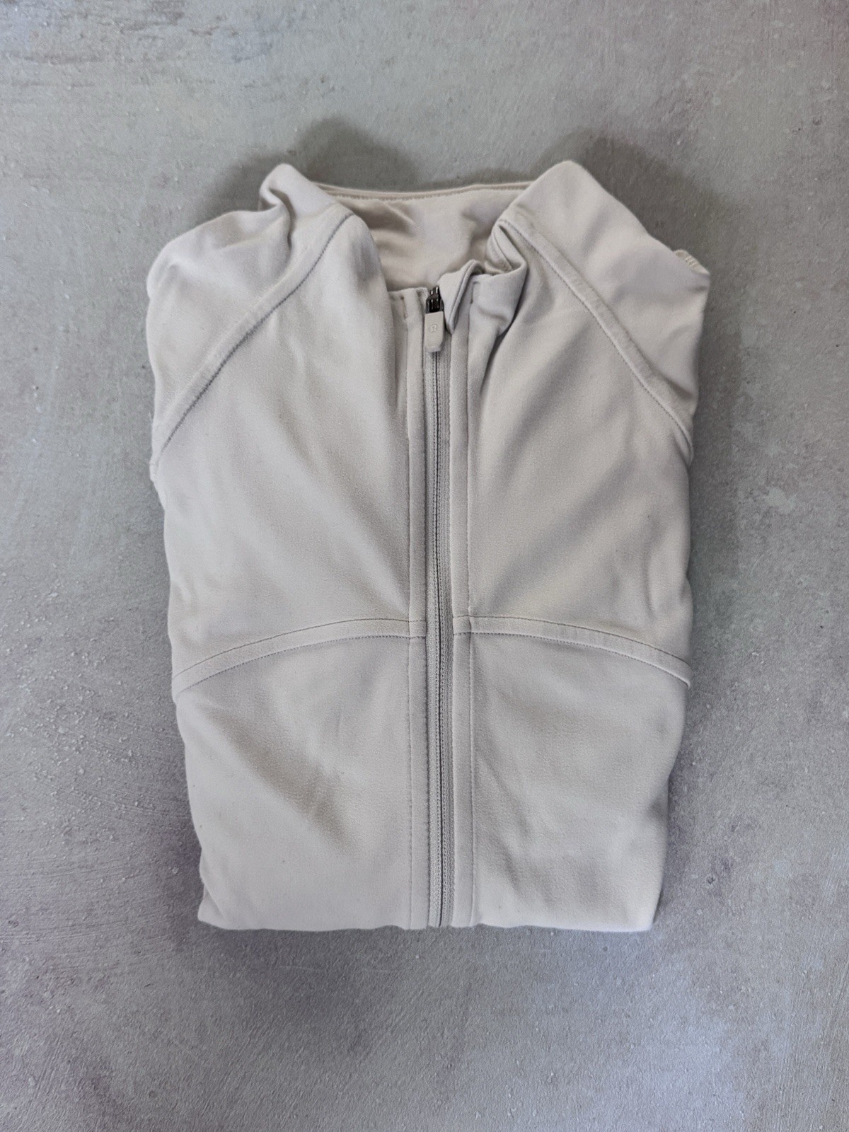 Lululemon Define Cropped Jacket White Opal Size 4 - Gently Used image 5