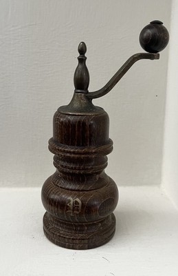 Zassenhaus Vintage West German Wooden Pepper Mill Grinder 5.5 