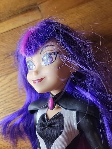 DC Comics Girls Zatanna Fashion Doll Figure 11” Purple Hair - Picture 2 of 9