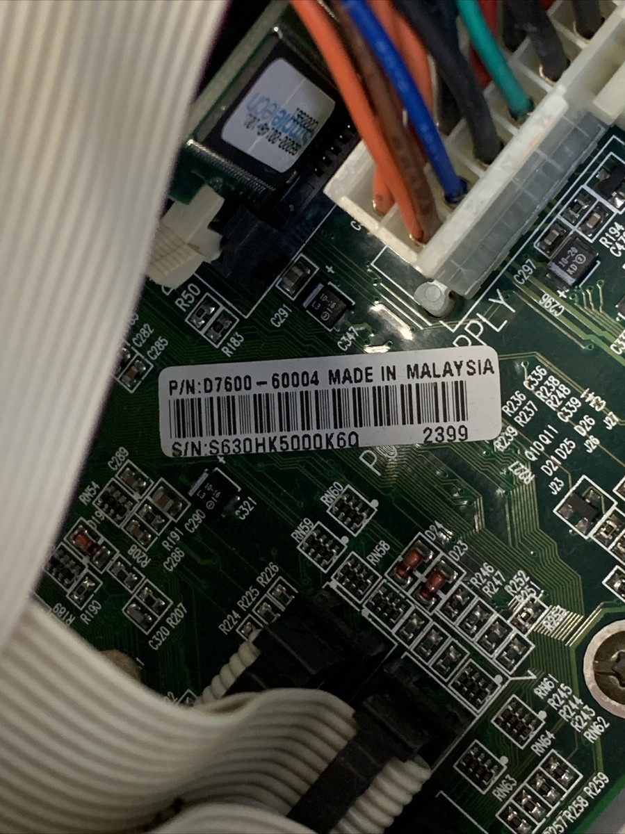 HP Vectra VE i8 DT Intel Pentium III 450MHz 256MB RAM No DD No OS