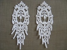 30 PCS LOVELY DANGLY WHITE VICTORIAN RAYON VENISE APPLIQUE