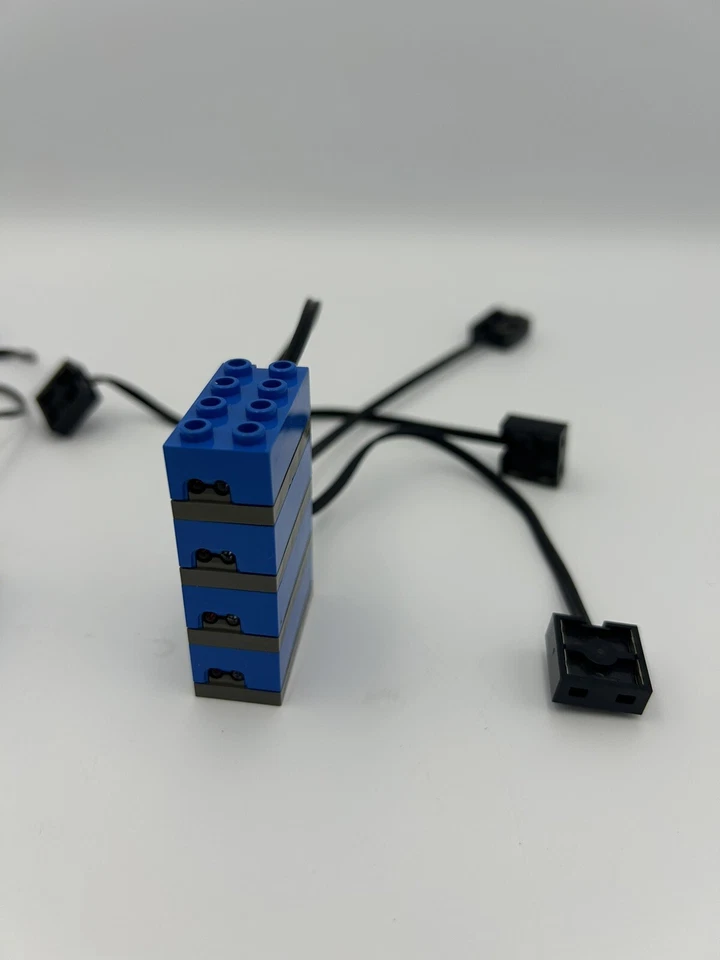 Lego Technic Electric Light Sensor Mindstorms RCX Gray Blue Set of 5 - Image 3 of 3