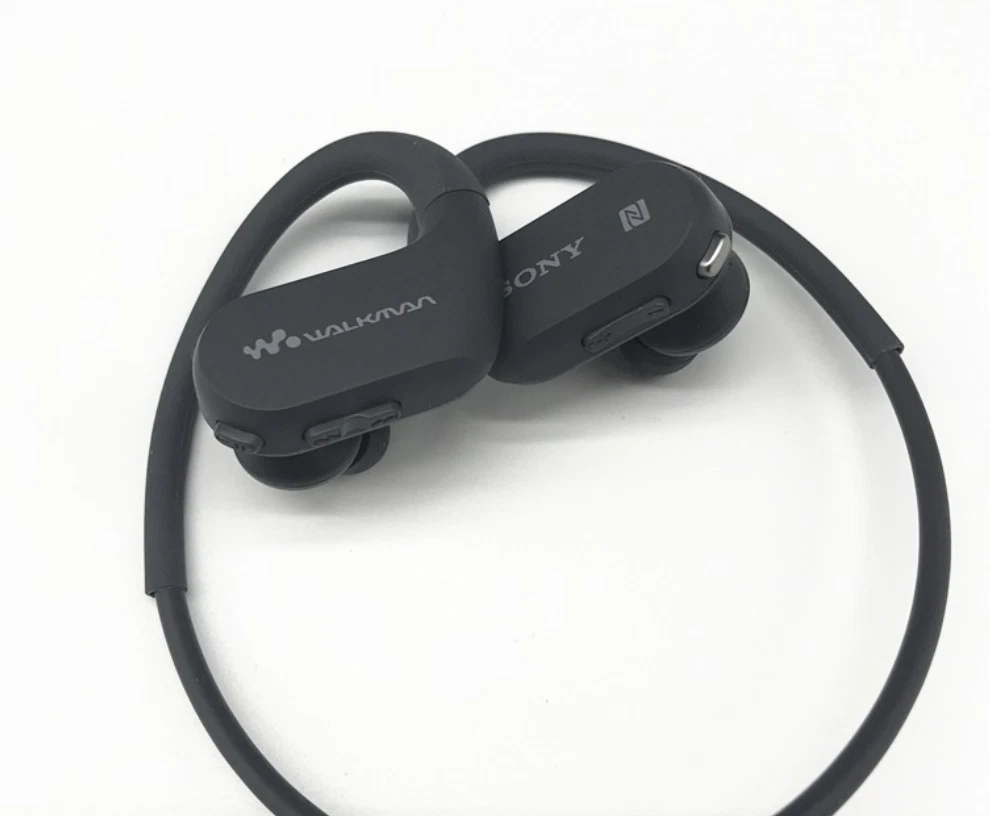 SONY NW-WS625 B Headphone Integrated Walkman W Series 16GB Black