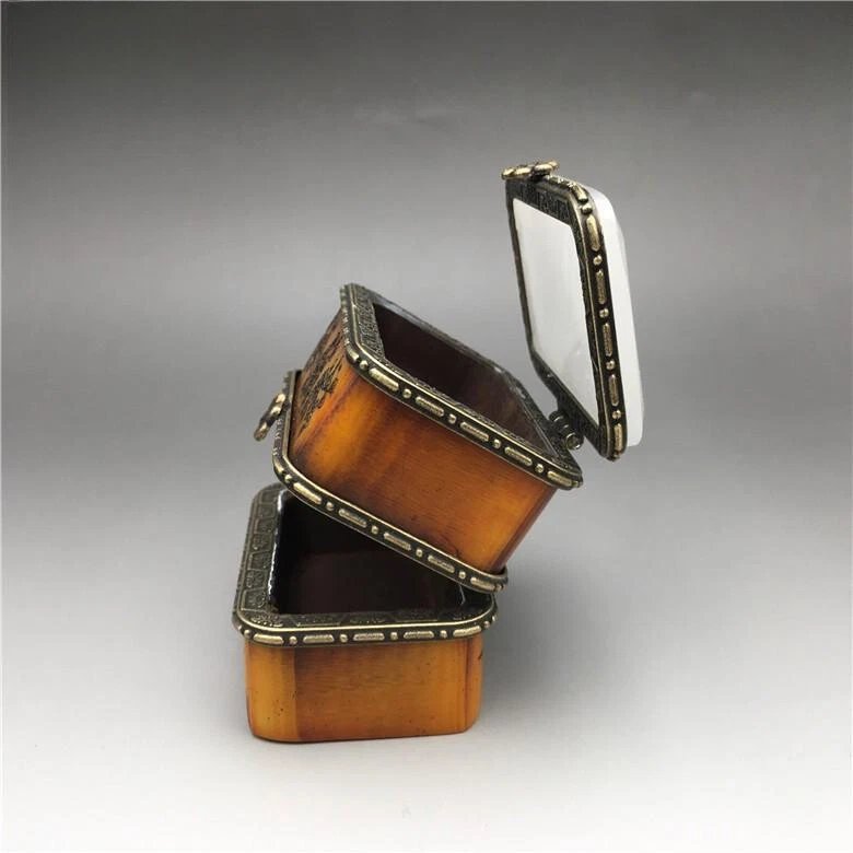 Joyero antiguo y antiguo de doble capa con incrustaciones de jade blanco sudor Foto 4 de 4