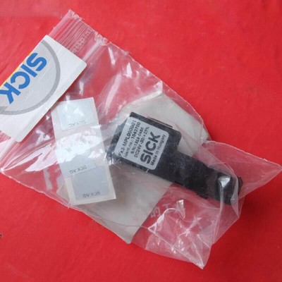1PCS New SICK FX3-MPL000001 1043700 Safety Controller Main Module