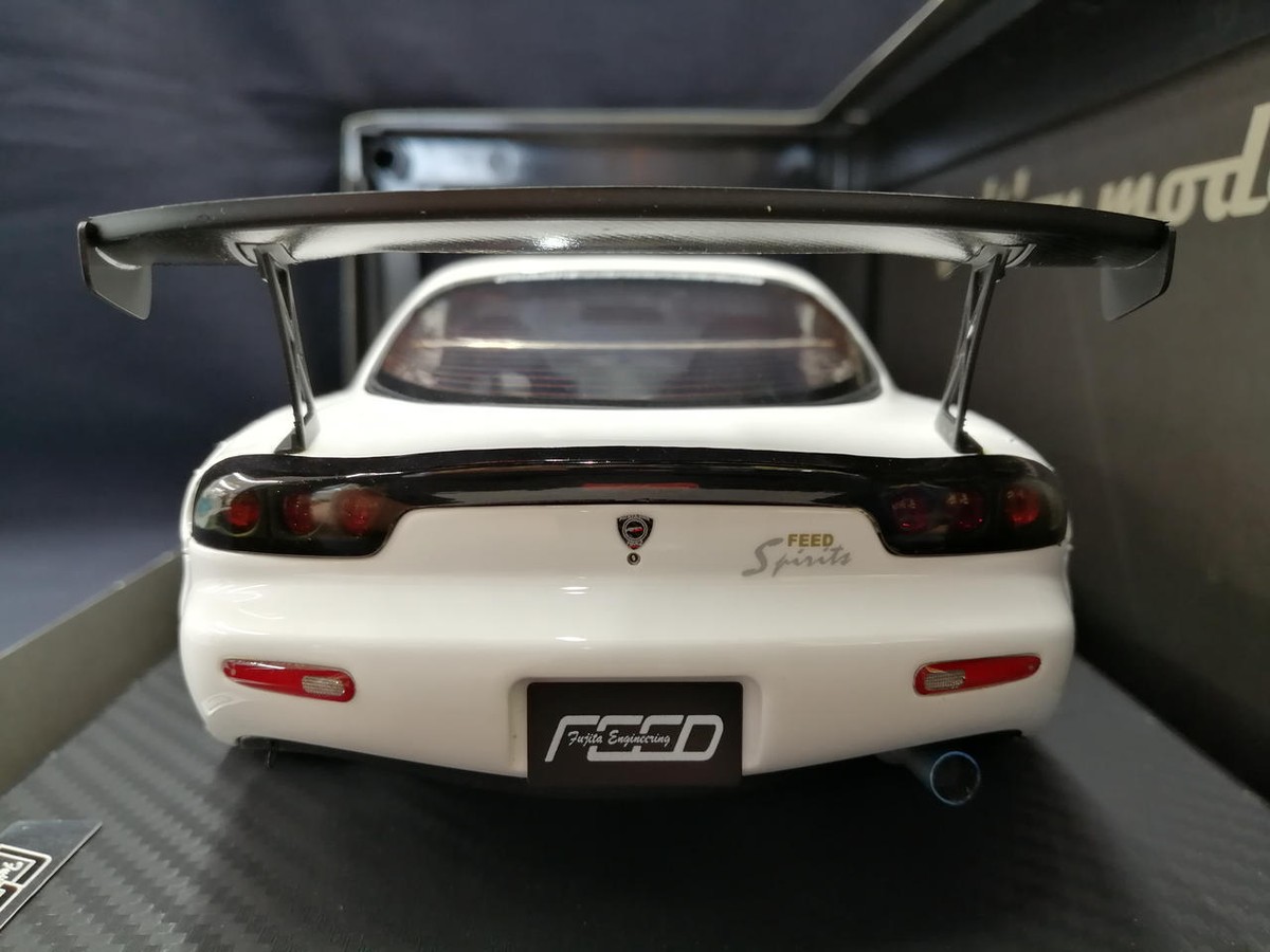 Ignition Model 1/18 Scale Mazda RX-7(FD3S) Feed White 24cm