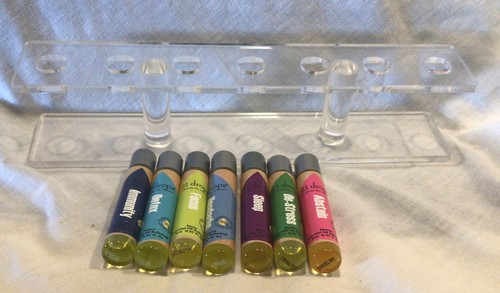 21 drops Organic Energy & 7 Wellness Essential Oil Rollerball Set with Stand - Picture 2 of 4