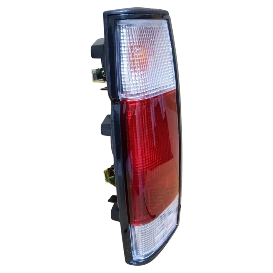 Luz trasera 14" roja transparente para camioneta Nissan carrocería rígida D21 1986-93 Foto 3 de 4